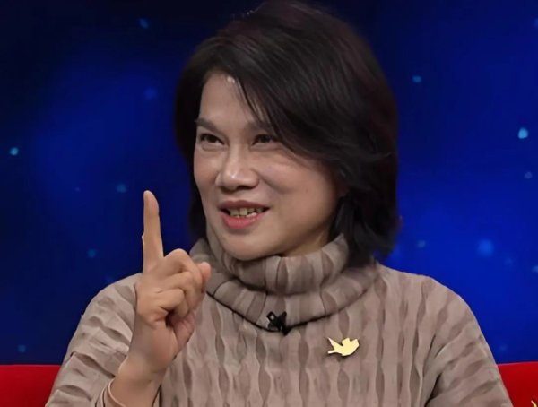 合优投资 格力蝉联中央空调第一！董明珠“开炮”有理？